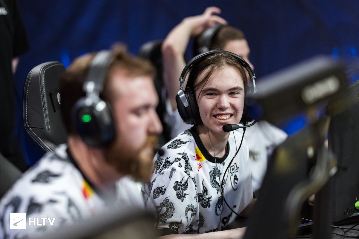 的比赛中成 的比赛中成