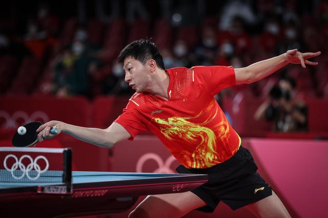 而在这背后 而在这背后