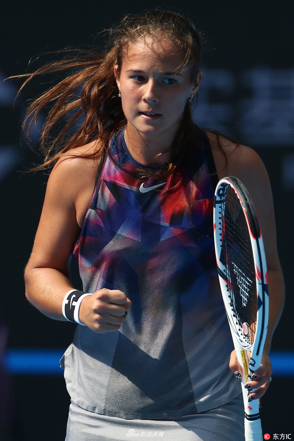 更以无懈可 更以无懈可