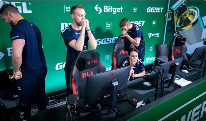 香港赛商竣程晋级八强 卢布列夫爆冷出局